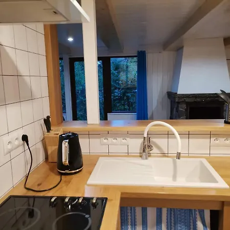 Dom Nad Jeziorem Gowidlinskim Vakantiehuis Gowidlino