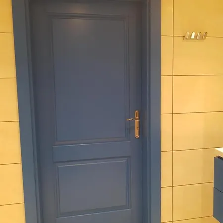 Dom Nad Jeziorem Gowidlinskim Vakantiehuis